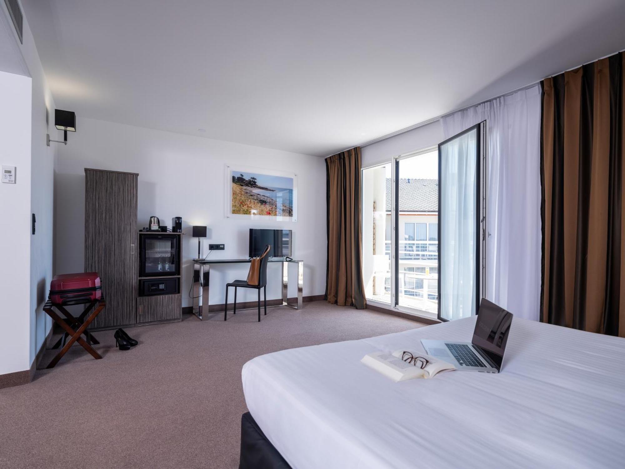 Golden Tulip La Baule Hotel Ngoại thất bức ảnh