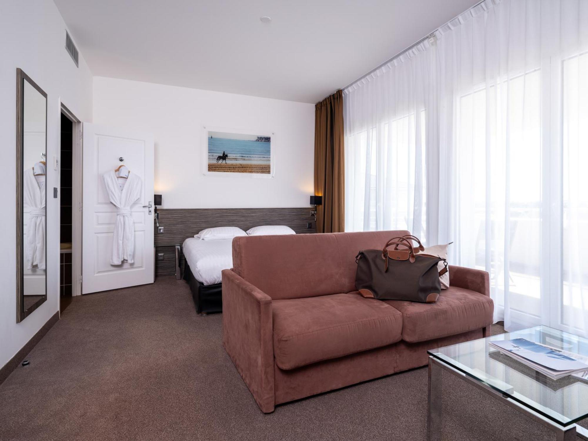 Golden Tulip La Baule Hotel Ngoại thất bức ảnh