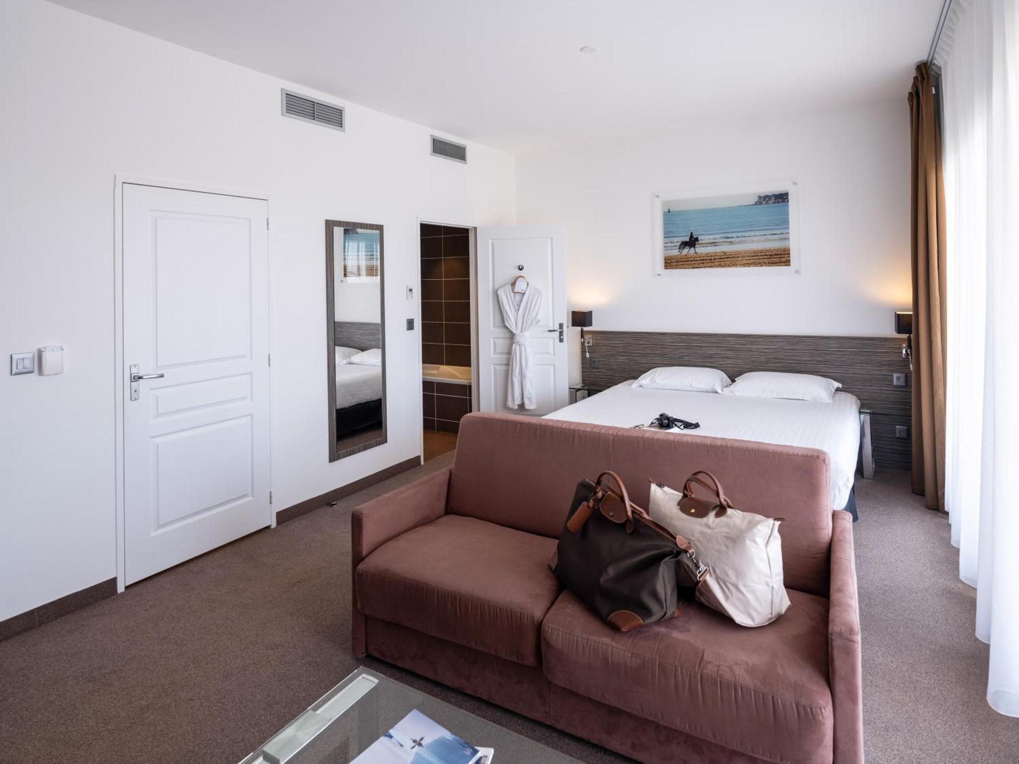 Golden Tulip La Baule Hotel Ngoại thất bức ảnh