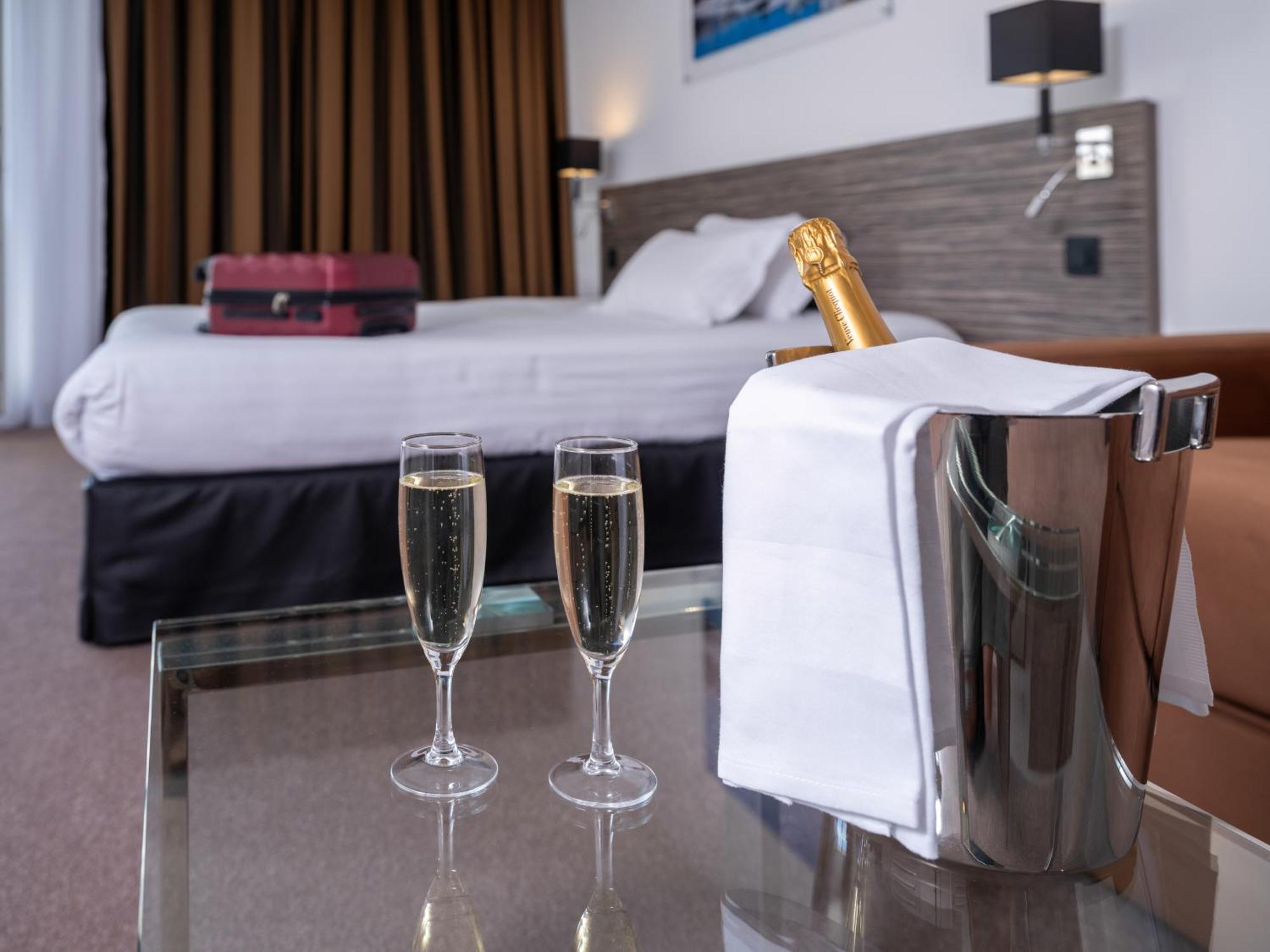 Golden Tulip La Baule Hotel Ngoại thất bức ảnh